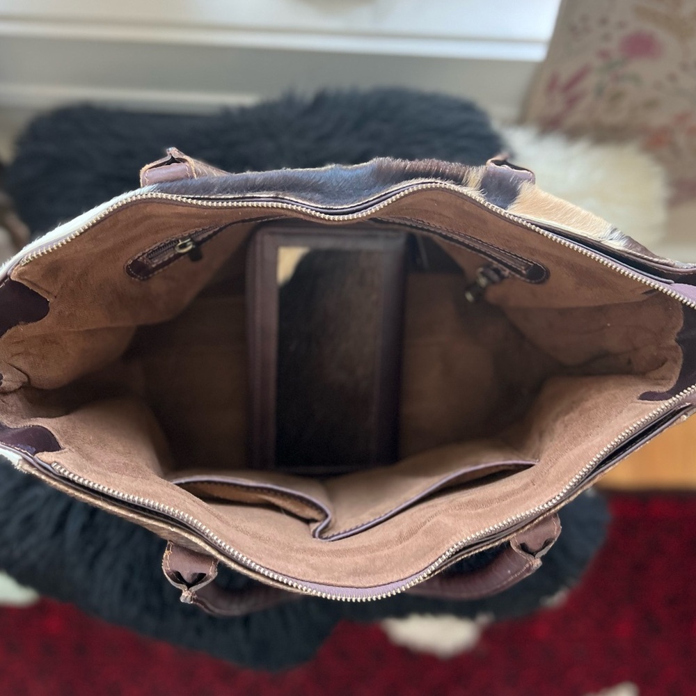 Cow Hide Purse Real Fur with Matching Wallet - Picture 6 of 6